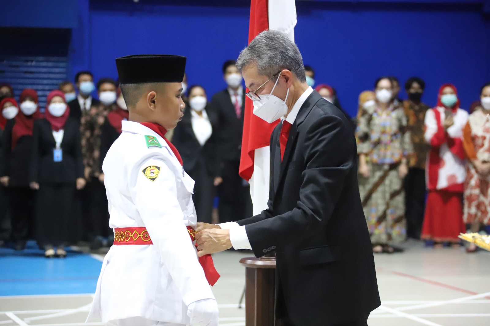 HUT RI ke-77