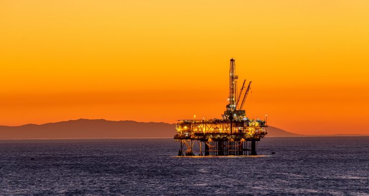 stok minyak mentah AS