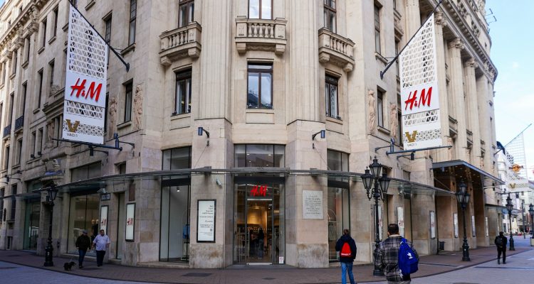H&M