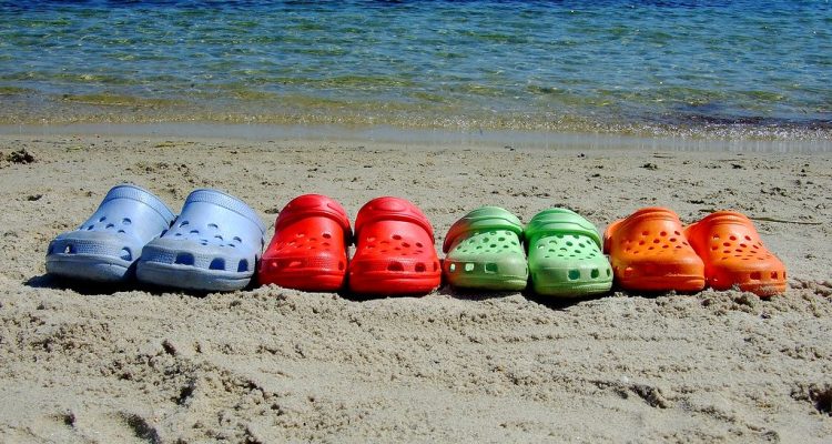 crocs