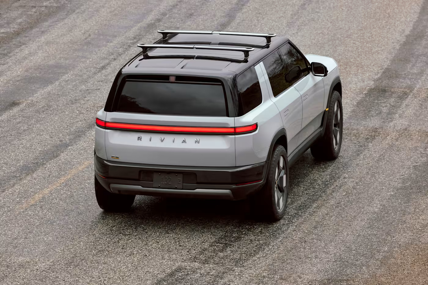 Uber Rivian Robotaxi