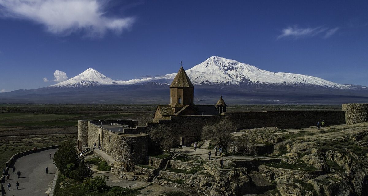 Gunung Ararat Armania